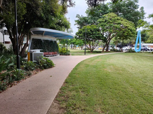 Hamilton Park (Miandah)