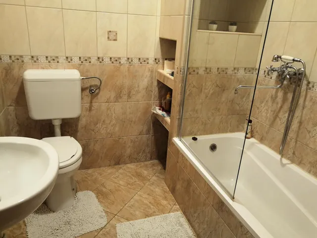 Kövirózsa Vendégház