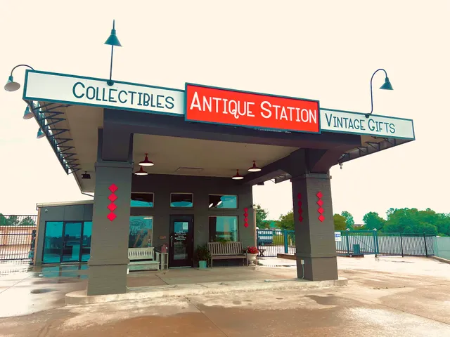 Antique Station
