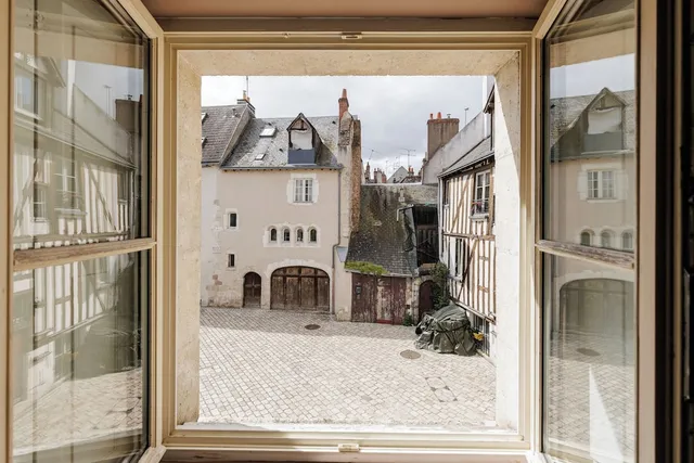 Le Cloître - Encore Mieux