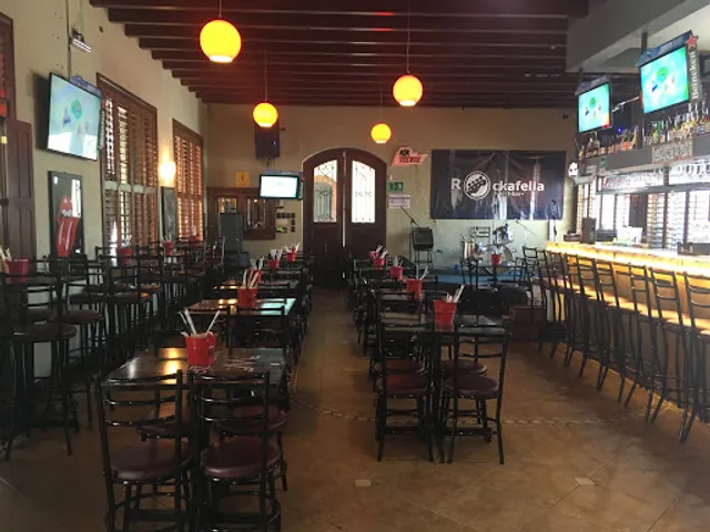 Rock & Fellas Rest-Bar