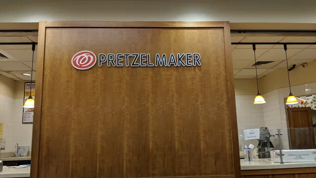 Pretzelmaker