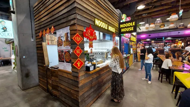 Noodle House