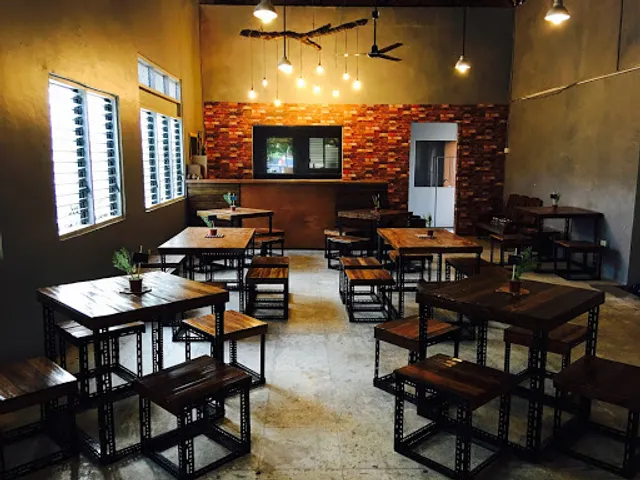 TAPSILOG, Dongalo's Best, Parañaque