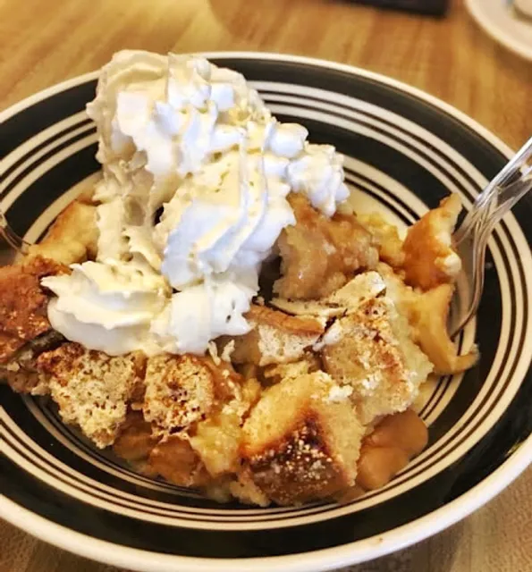 Micks' Dauphin Street Cafe