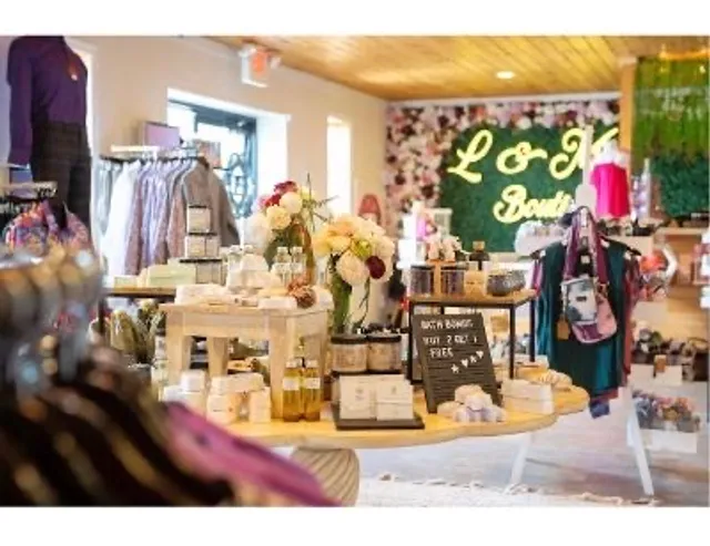L & M Boutique
