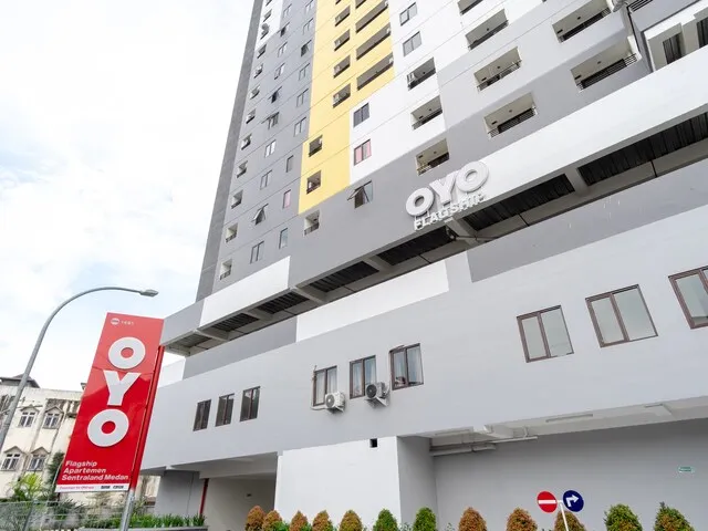 OYO Flagship 1481 Apartemen Sentraland Medan