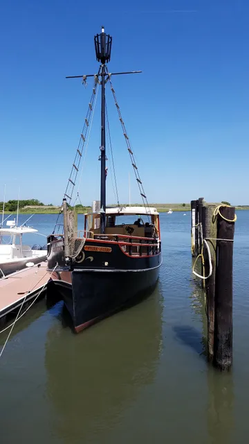 Dark Star Pirate Cruises