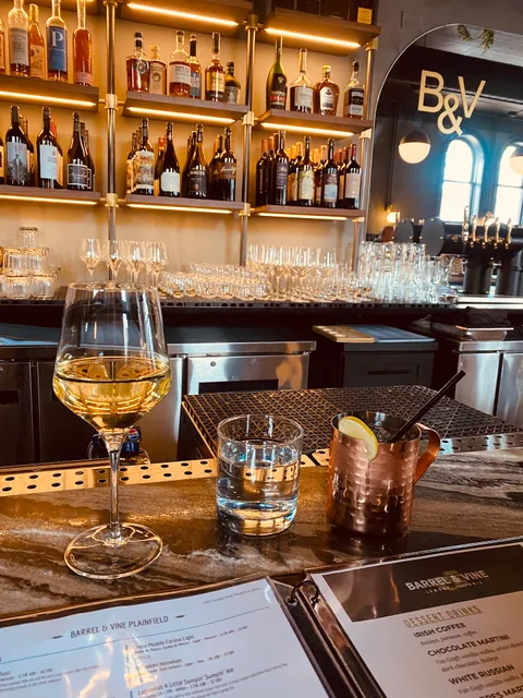 Barrel & Vine