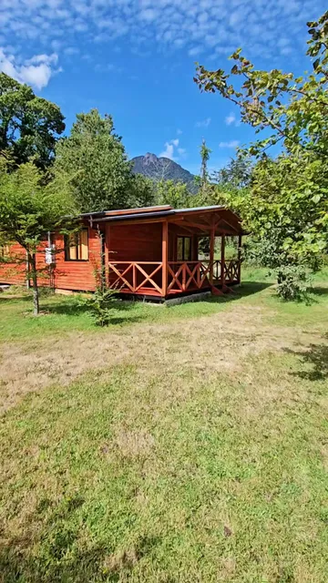 Camping y cabañas "GAROVE"