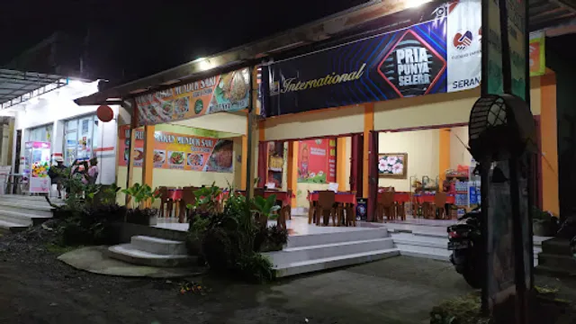 Rumah Makan MUNDUK SARI
