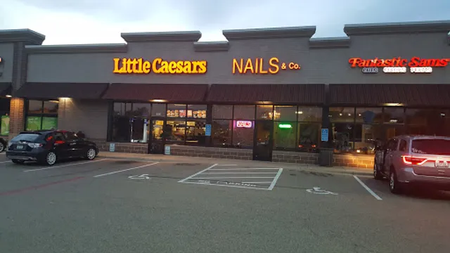 Little Caesars Pizza