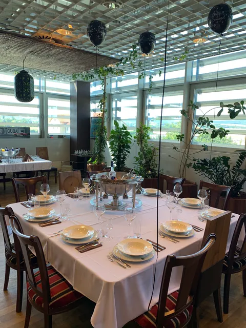 Montenegrói Gurman Restaurant & Catering Max City