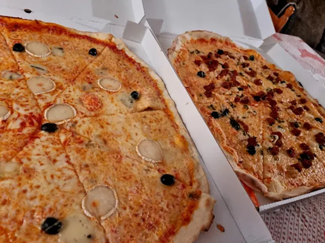 Pizzas du Bourg