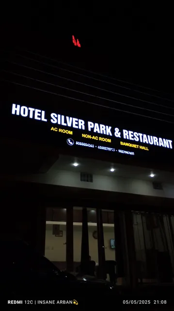 Hotel Silver park and restaurant