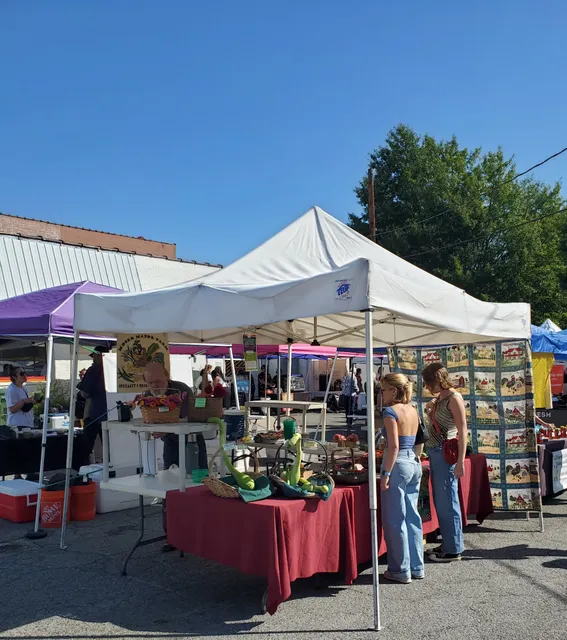 Cobblestone Farmers Market