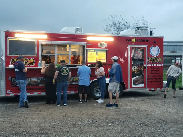 Big 6 Bar-B-Que (Food Truck)