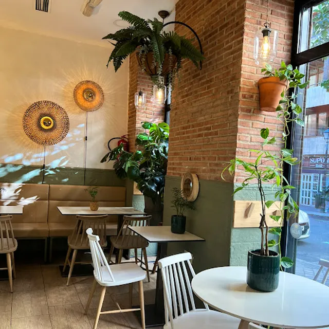 Café Green Bakery & Brunch.