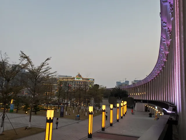 Shajing Citizen Square
