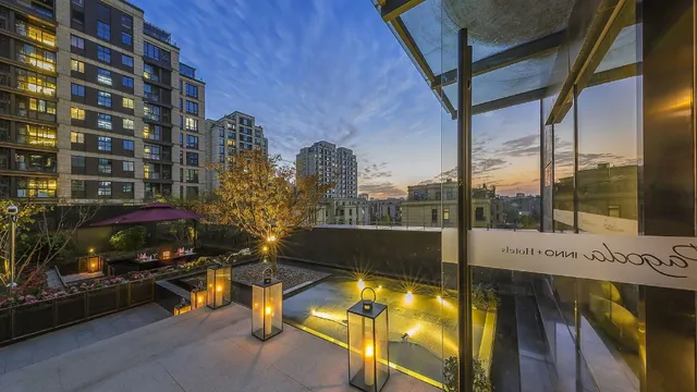 SSAW Pagoda Hotel Shanghai