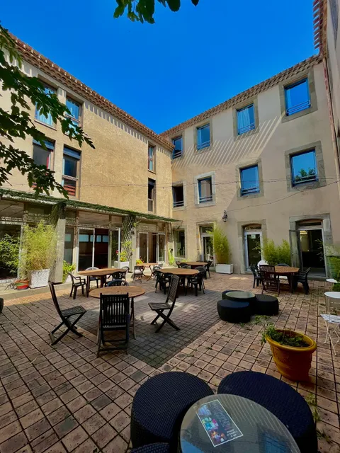 Hostel Coeur de Cité - Auberge de Jeunesse