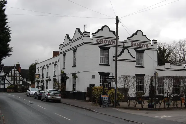 The Crown & Sandys