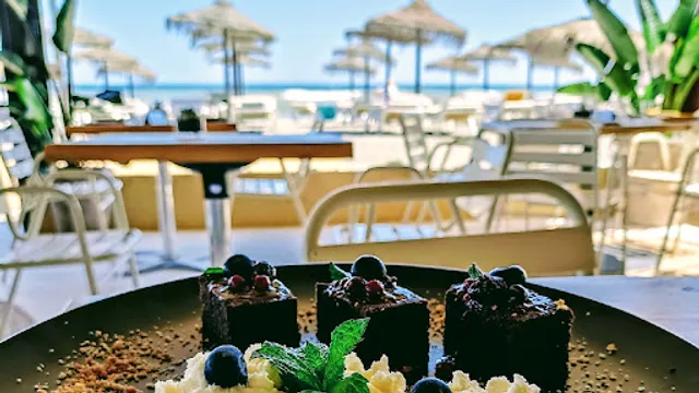 MEDIACAÑA MERENDERO