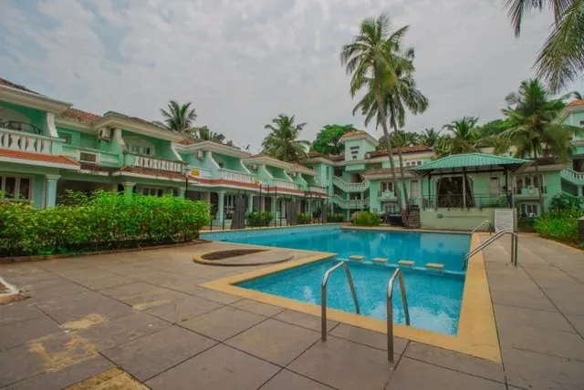 OYO Home 15372 Enticing 2bhk Benaulim