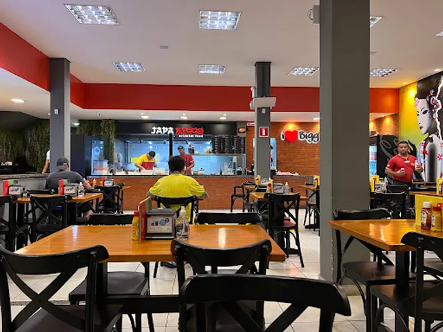 Biggs Lanches, Refeições, Oriental Food e Pokes - Higienópolis