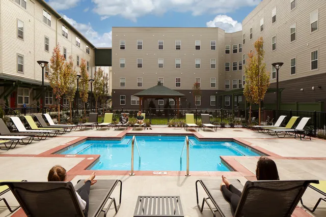 Hannah Townhomes & Lofts