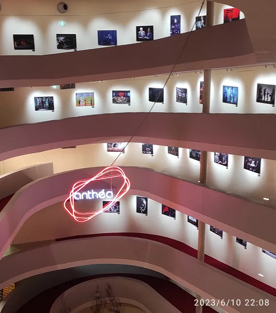 Anthéa Theatre