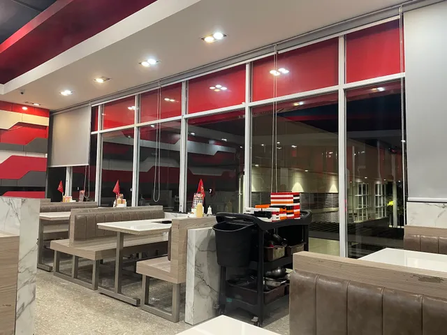 Suki Teenoi (JC Mall Nawamin)