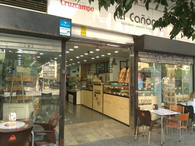 El Cañon Bar Panadería Cafeteria