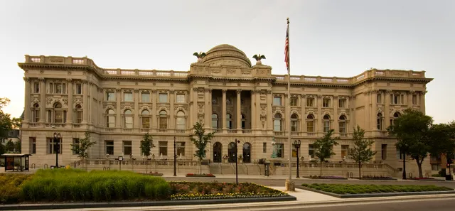 Milwaukee Central Library