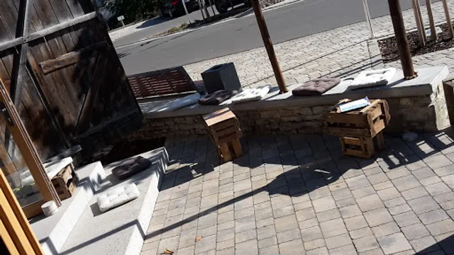 Die Tüncherei -Wein & Café Bar-