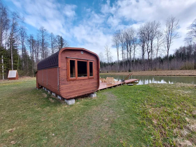 Lauku māja “RIESTI”