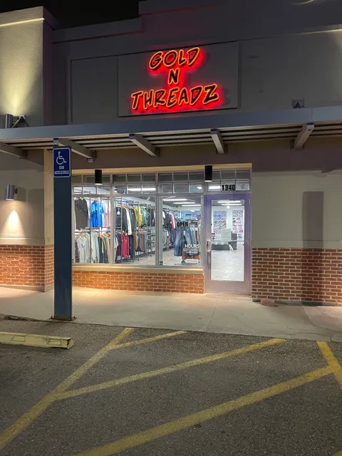 GOLD-N-THREADZ