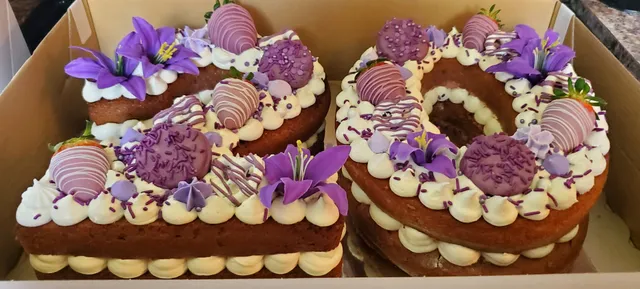 Cakes by Monica