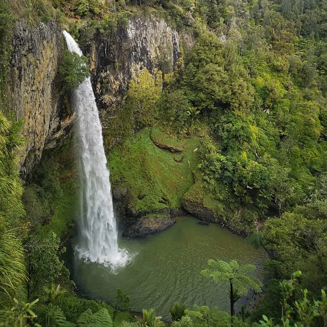Wairēinga / Bridal Veil Falls