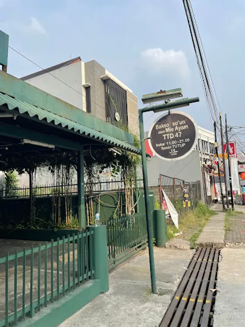 Bakso Soun dan Mie Ayam TTD 47