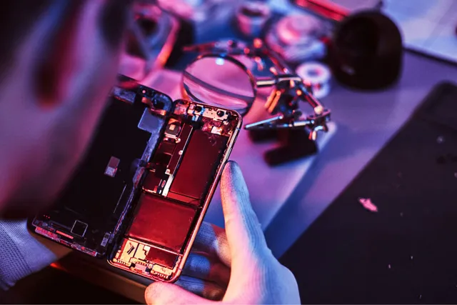 Phone & Computer Tech