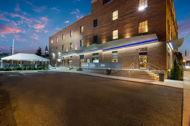 Jackson Park Inn, an Ascend Collection Hotel
