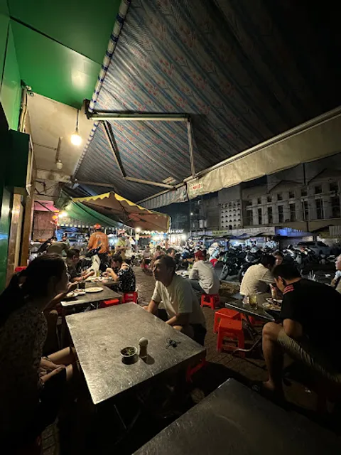 Cơm Tấm Bãi Rác