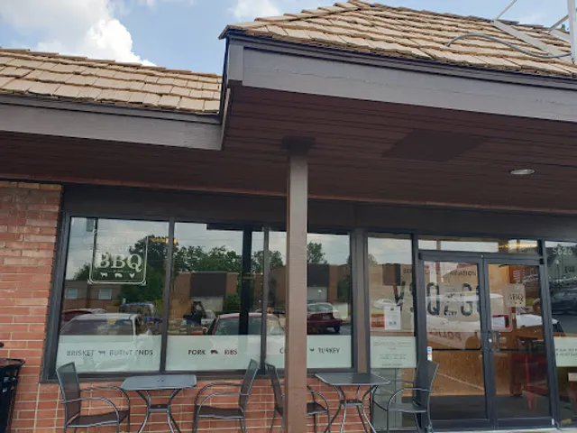 Velvet Smoke BBQ - Catering & Carry Out