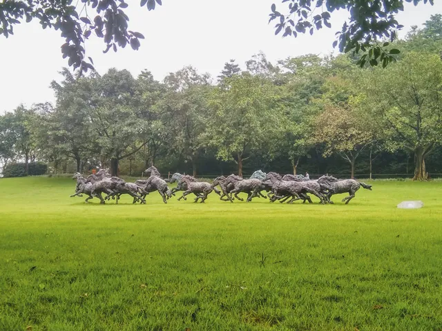 Guangzhou Sculpture Park （West Gate）
