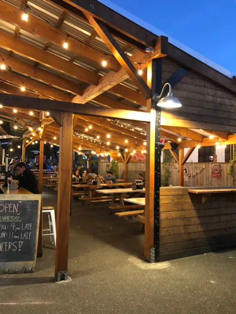 Schweinhaus Biergarten