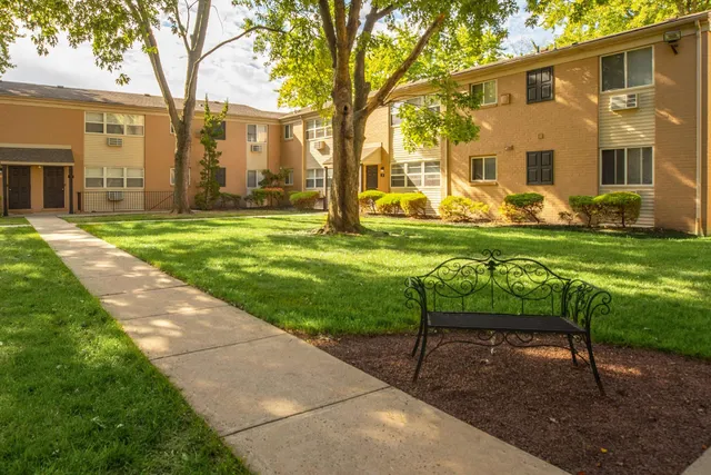 Hidden Forest Apartments