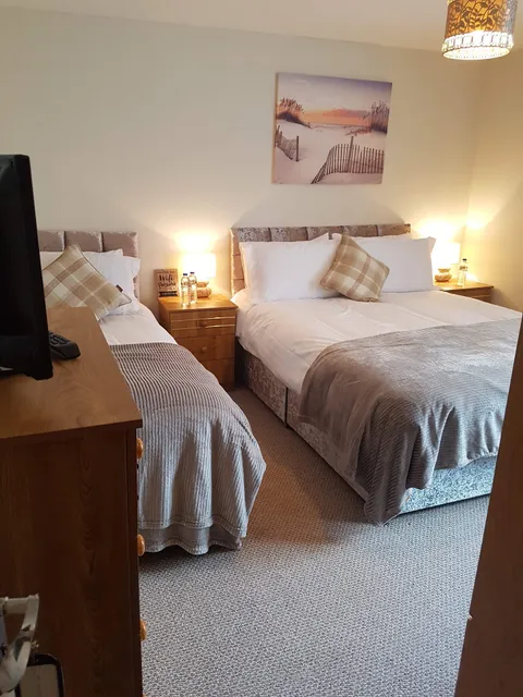 Legenderry Bed & Breakfast