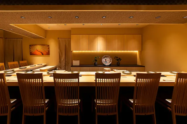 Sushi Momonoki Hakata