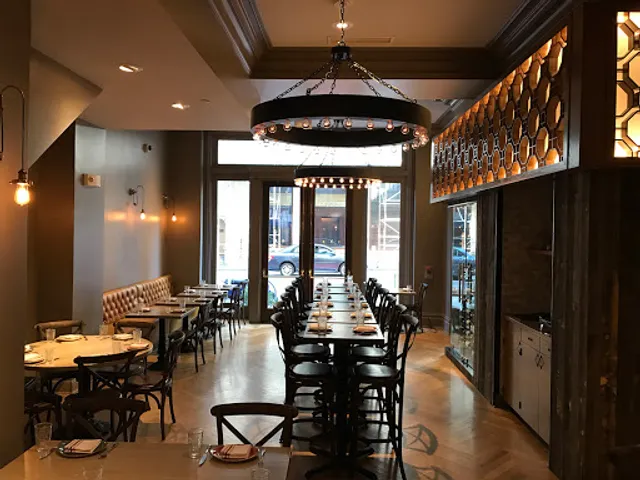 Bota Tapas & Paella Bar